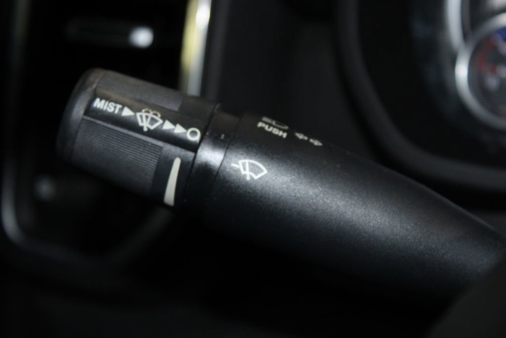 Used 2019 RAM 2500 Laramie w/ Black Appearance Package image 38