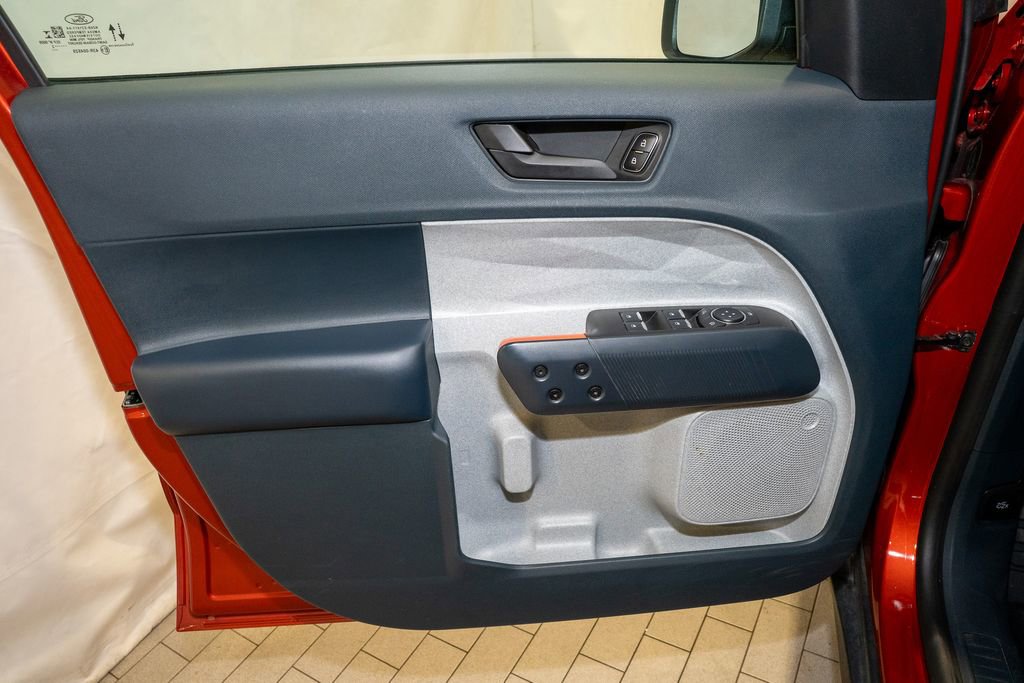 Used 2022 Ford Maverick XLT w/ XLT Luxury Package image 11