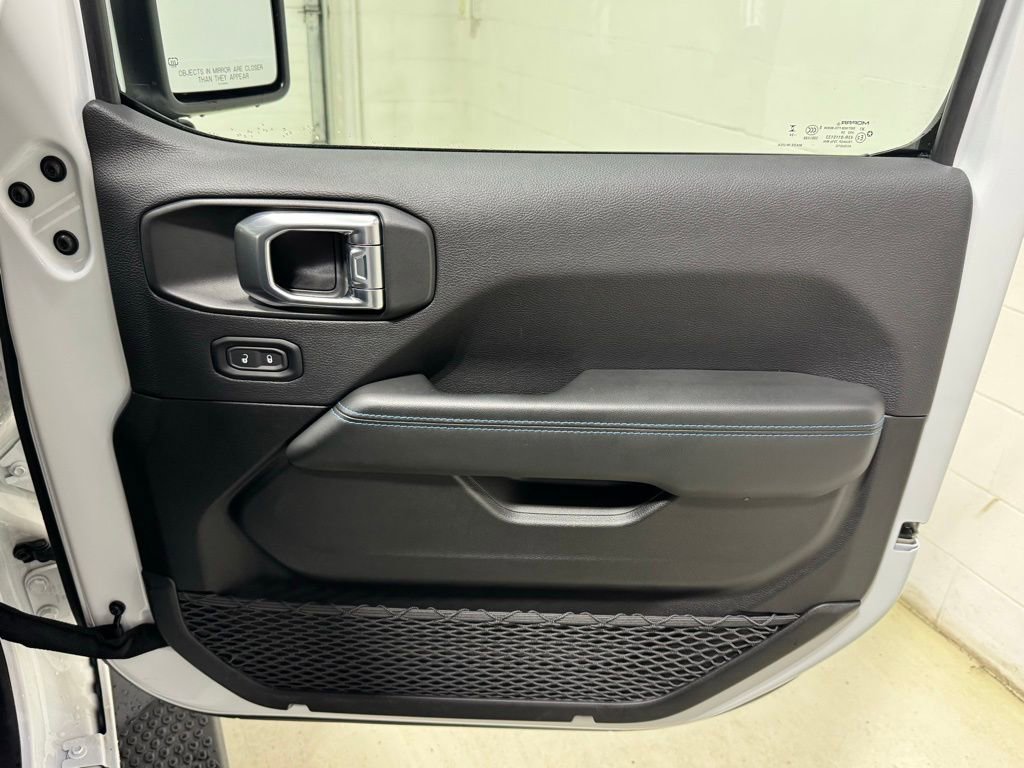 Used 2024 Jeep Wrangler High Altitude image 34