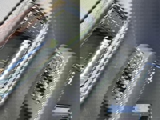 New 2026 GMC Sierra 1500 SLT w/ SLT Premium Plus Package image 17