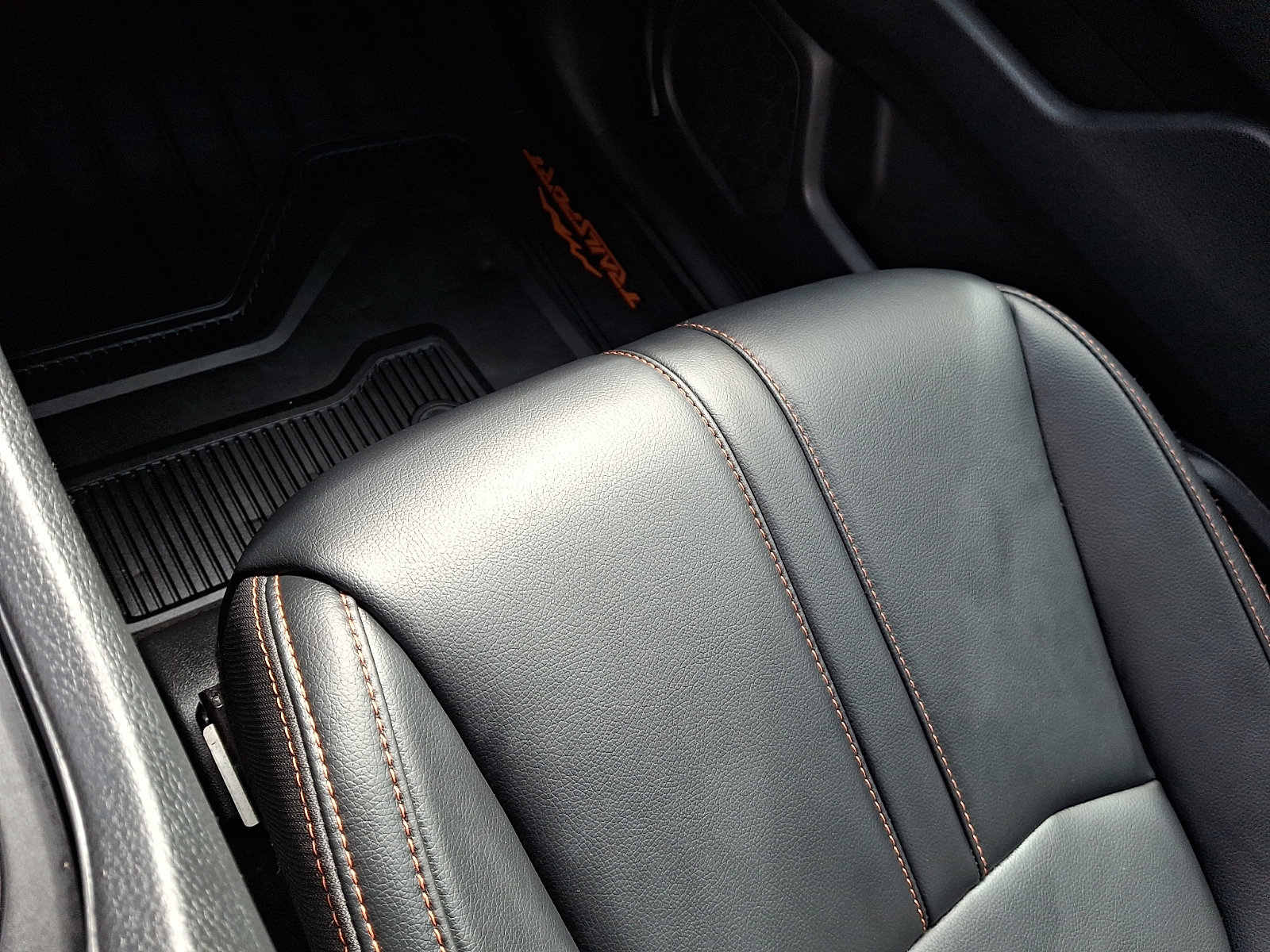 Certified 2024 Honda Pilot TrailSport image 26