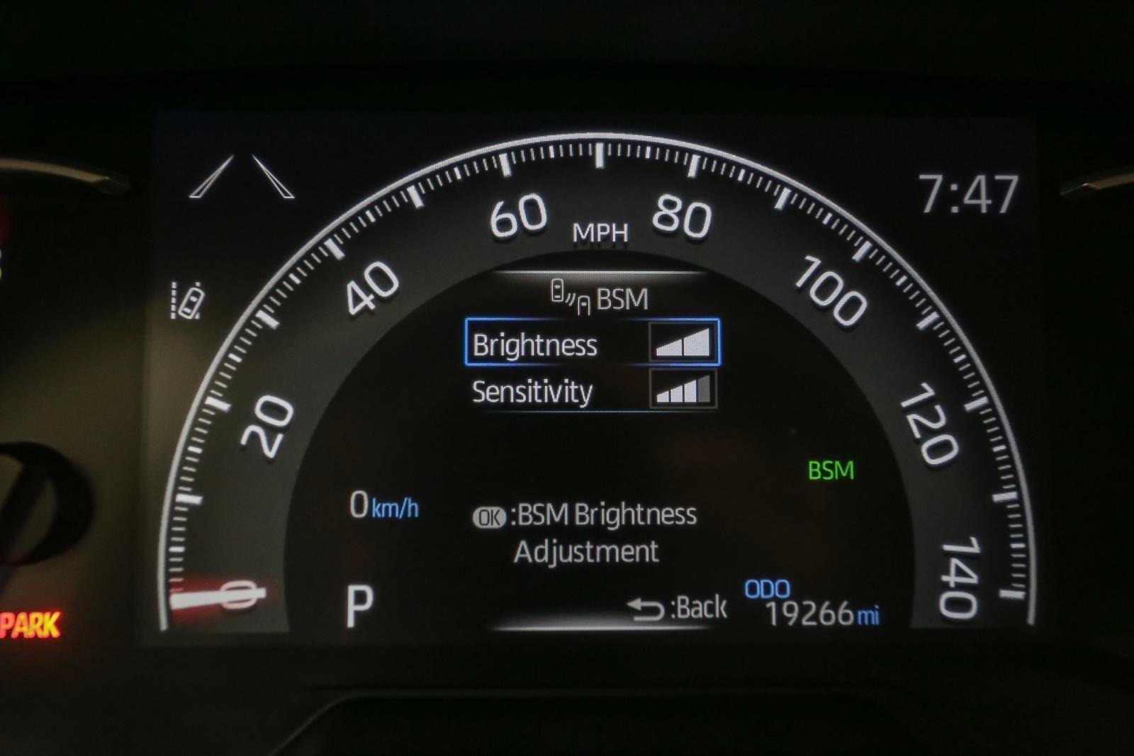 Used 2024 Toyota RAV4 LE AWD/4WD image 36