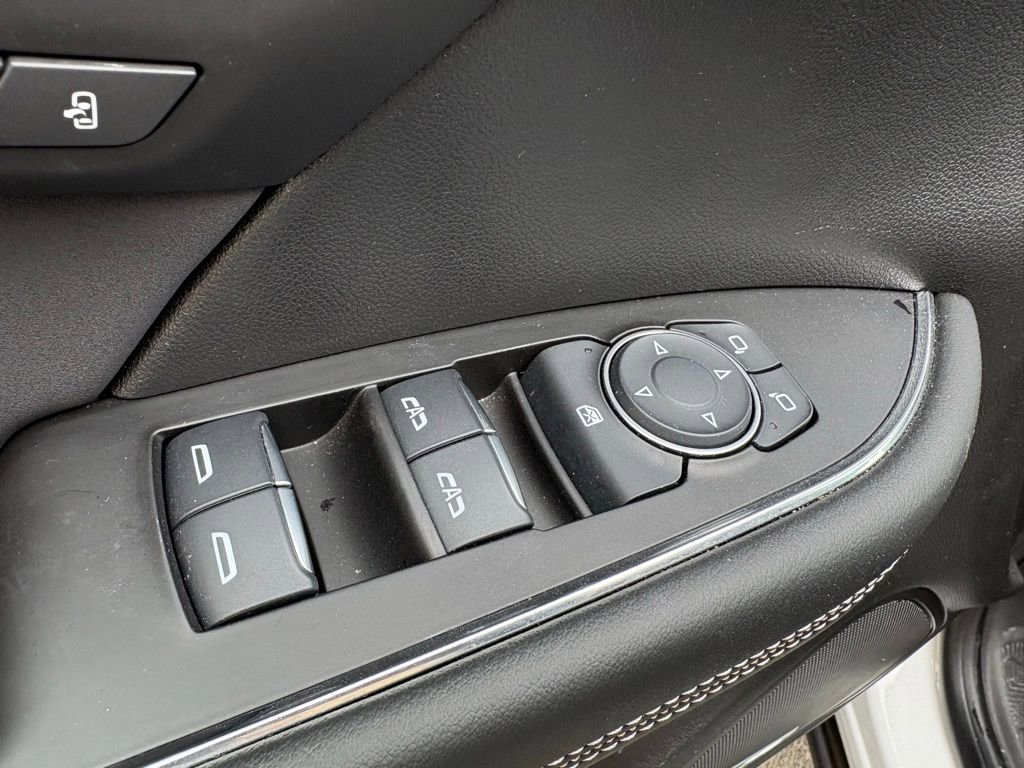 Used 2025 Buick Envision Sport Touring image 23