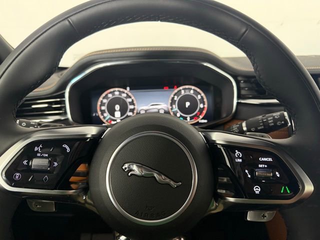 New 2026 Jaguar F-PACE R-Dynamic S image 36