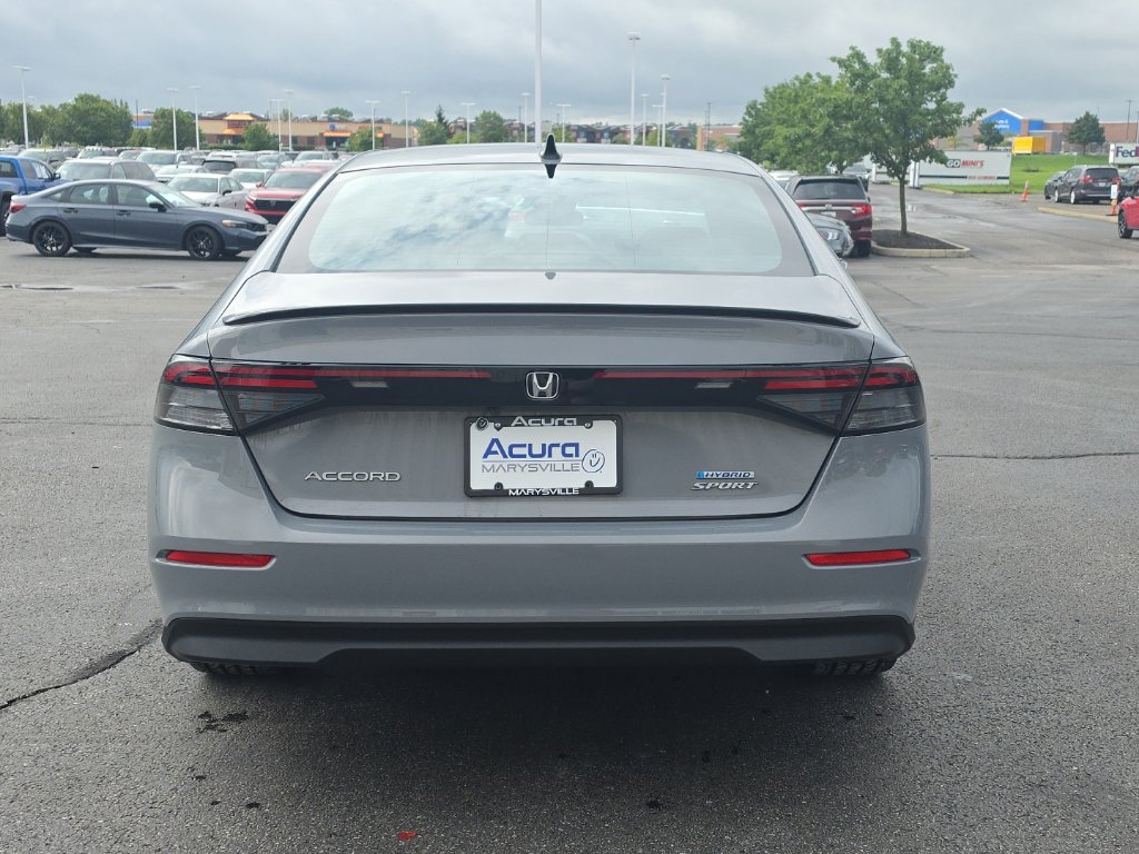 Used 2024 Honda Accord Sport image 6
