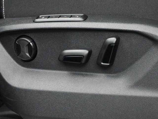 New 2025 Volkswagen Atlas Cross Sport SEL Premium R-Line image 19