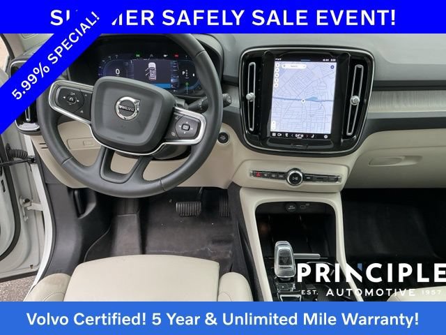 Certified 2023 Volvo XC40 B5 Plus w/ Driver Assist Package AWD/4WD image 17