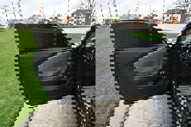 Used 2010 Chevrolet Camaro SS image 22