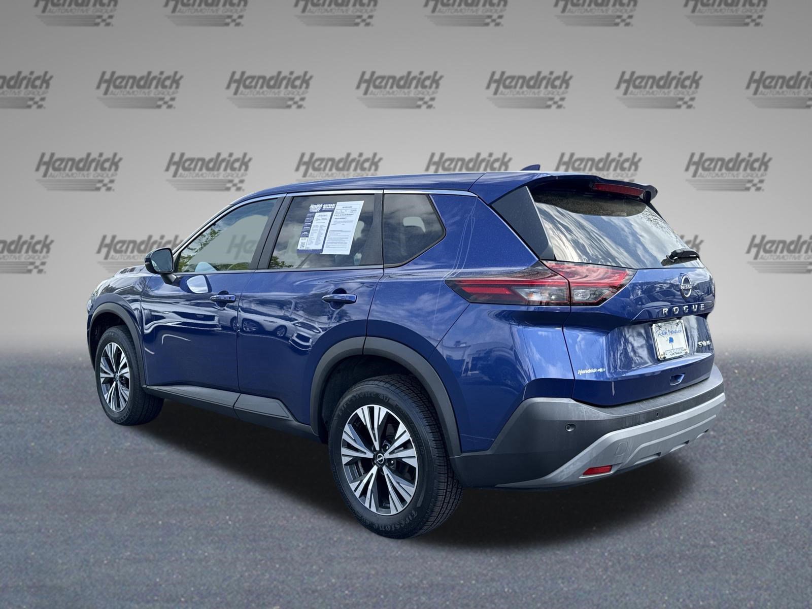Used 2022 Nissan Rogue SV image 8