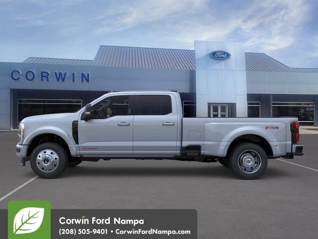 New 2026 Ford F450 Platinum w/ FX4 Off-Road Package AWD/4WD image 4