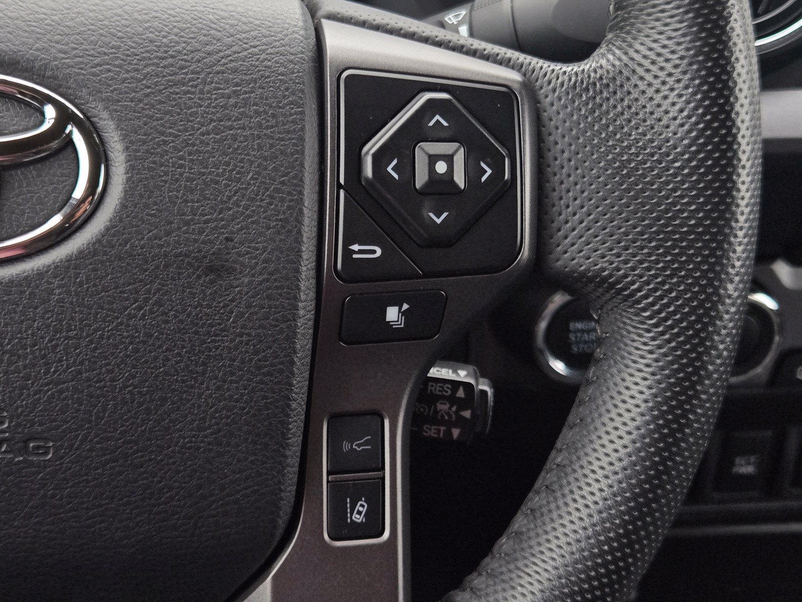 Certified 2023 Toyota Tacoma TRD Sport w/ Advanced Technology Package AWD/4WD image 19
