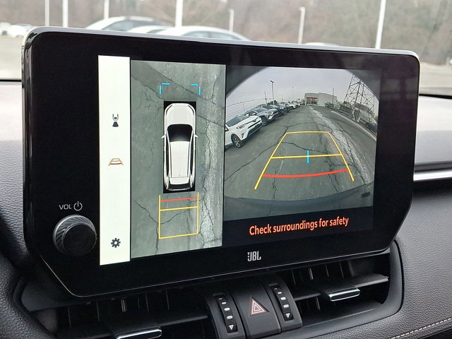 Used 2024 Toyota RAV4 Limited image 16