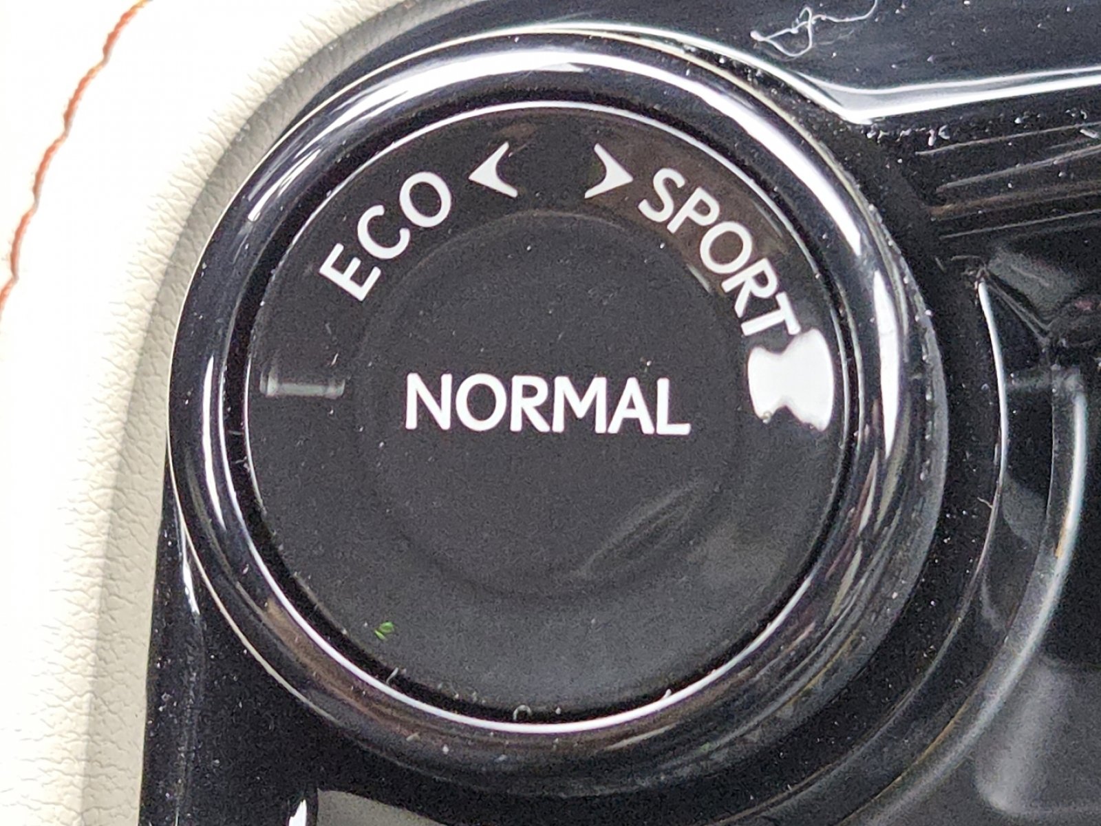 Used 2024 Lexus NX 350 AWD image 11