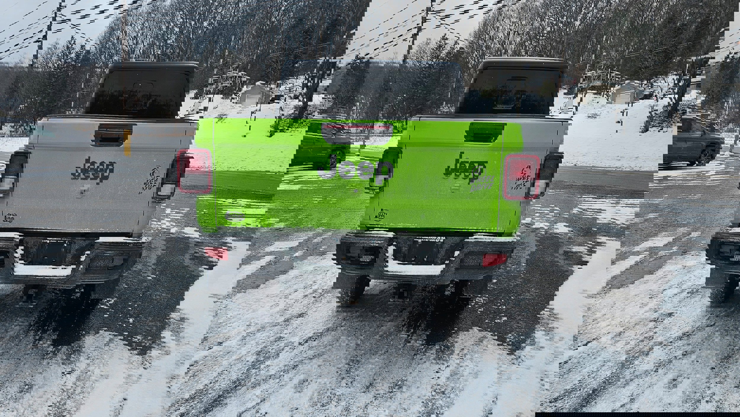 Used 2021 Jeep Gladiator Willys image 13