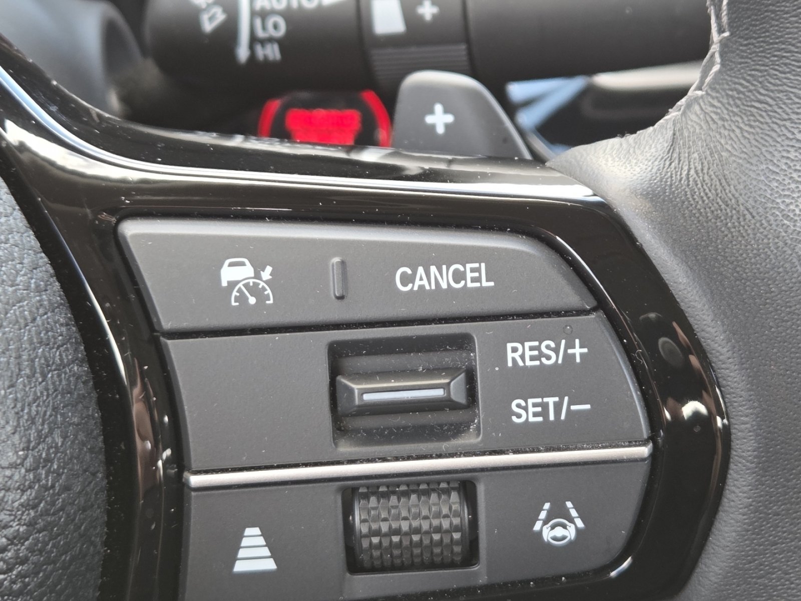 Used 2023 Honda Civic Touring image 9