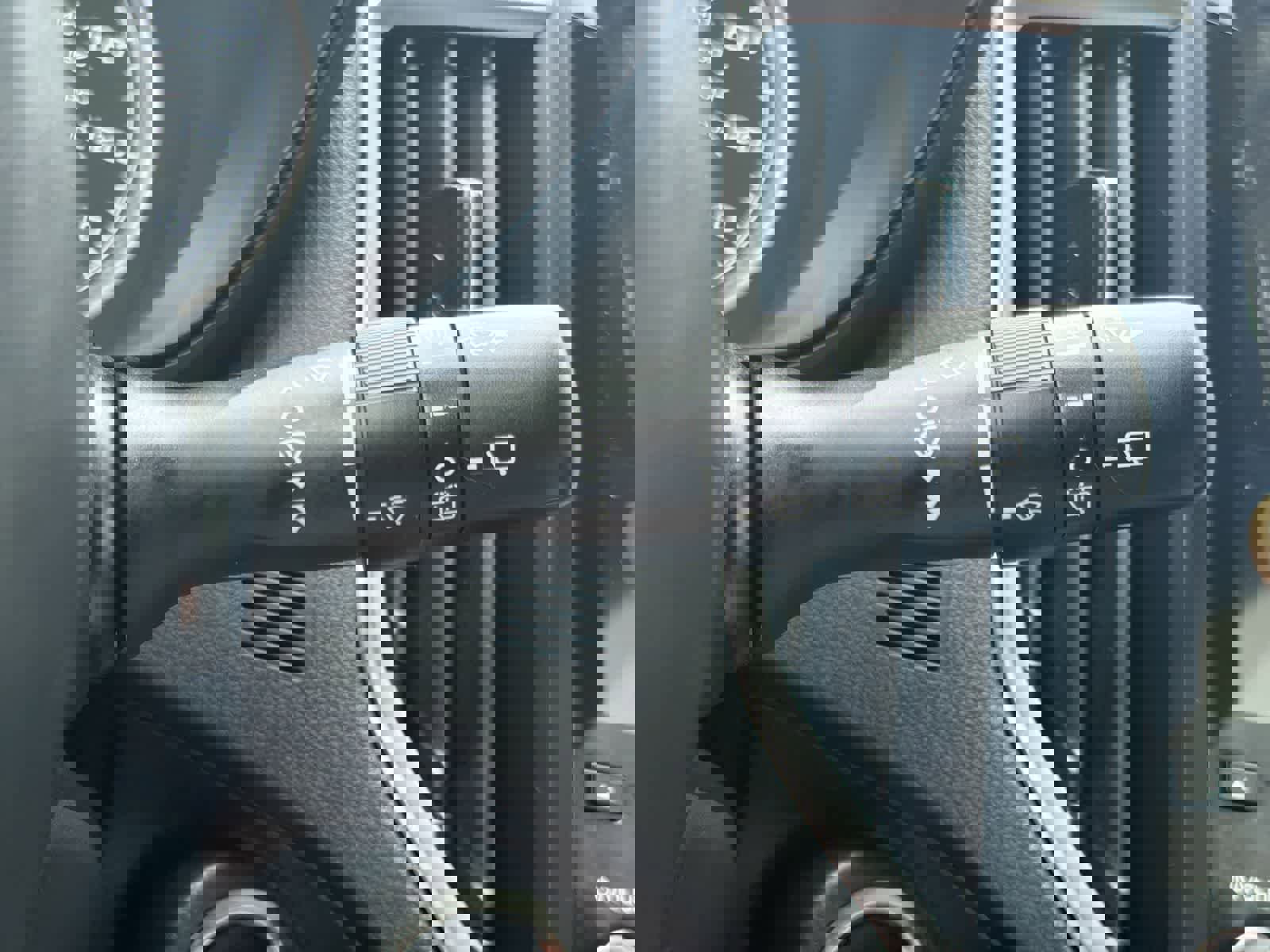 Certified 2023 Subaru Forester Limited AWD/4WD image 27