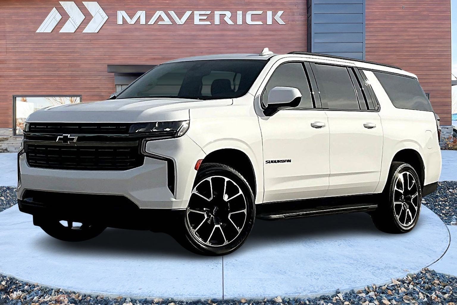 Used 2021 Chevrolet Suburban RST image 3