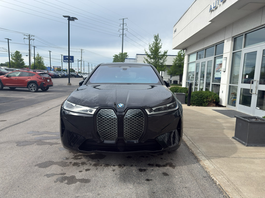 Used 2024 BMW iX M60 AWD/4WD image 8