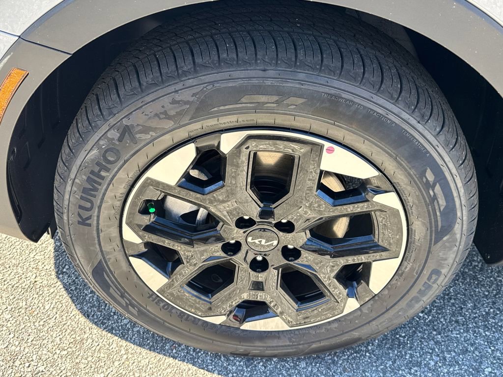 New 2026 Kia Sorento S FWD image 11