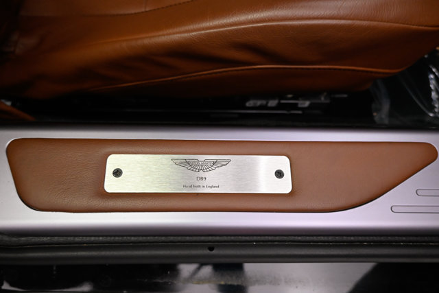 Used 2009 Aston Martin DB9 Coupe RWD image 56