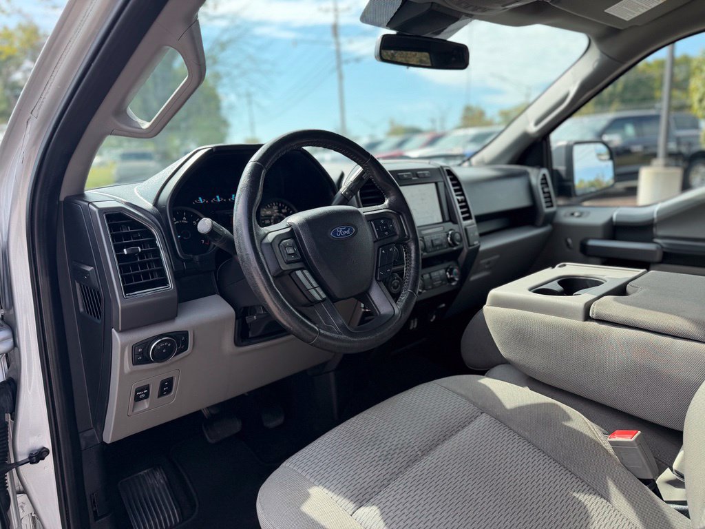 Used 2019 Ford F150 XLT w/ Equipment Group 302A Luxury RWD image 13