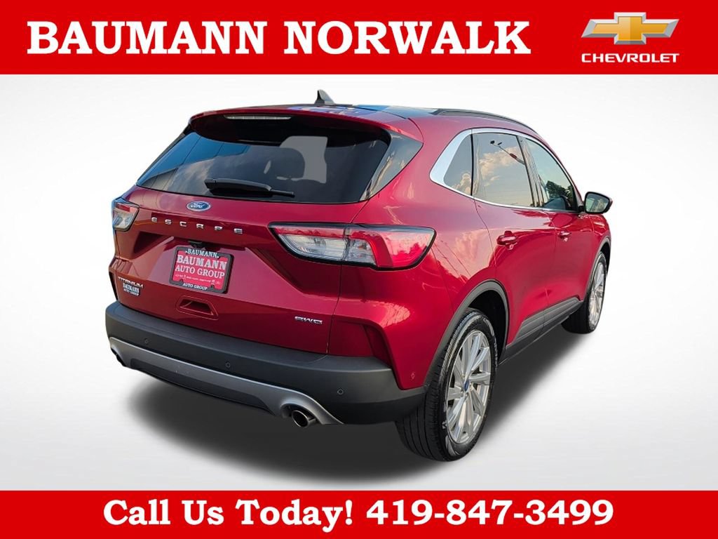 Used 2021 Ford Escape Titanium w/ Titanium Elite Package AWD/4WD image 7