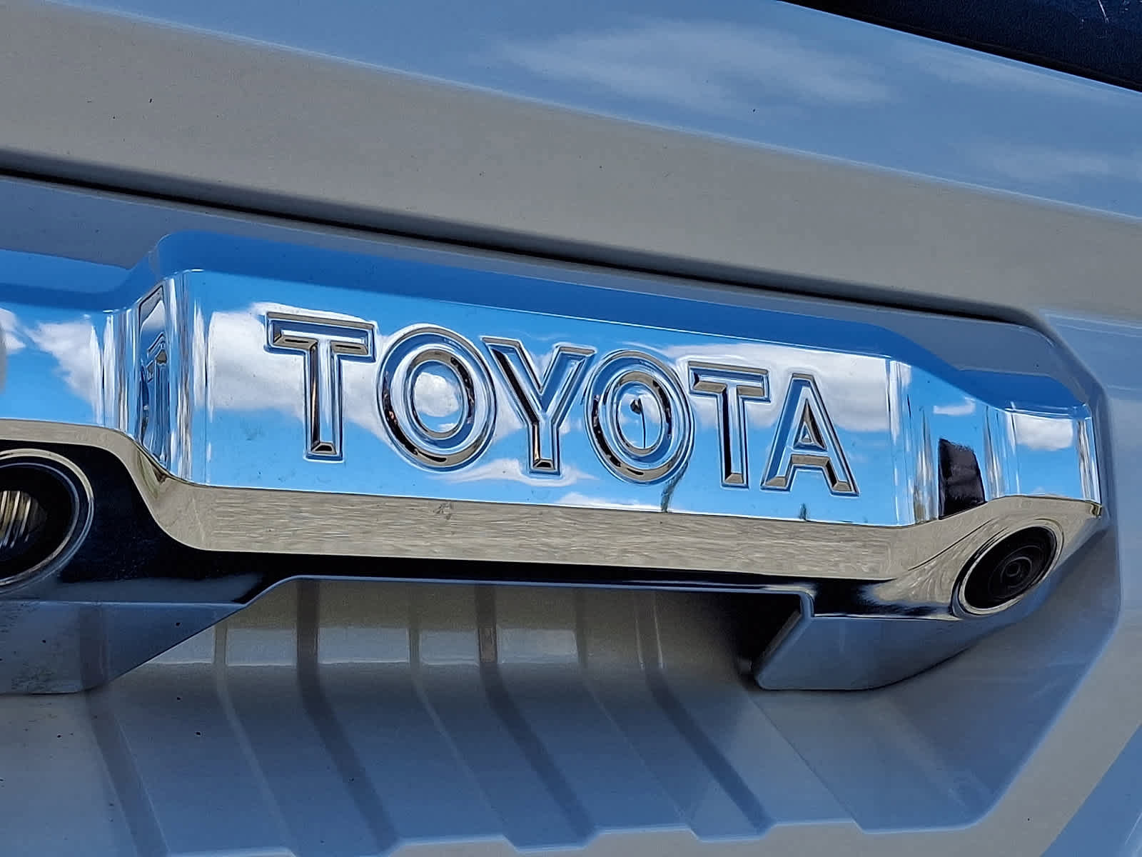 Used 2024 Toyota Tundra 1794 Edition AWD/4WD image 31