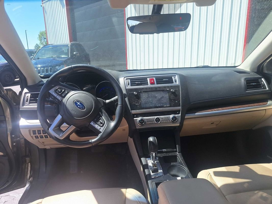 Used 2017 Subaru Outback 2.5i Limited AWD/4WD image 13