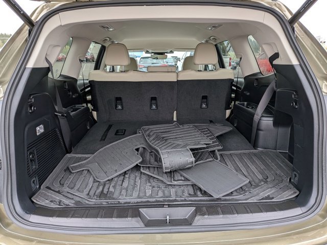 Certified 2024 Subaru Ascent Limited image 6