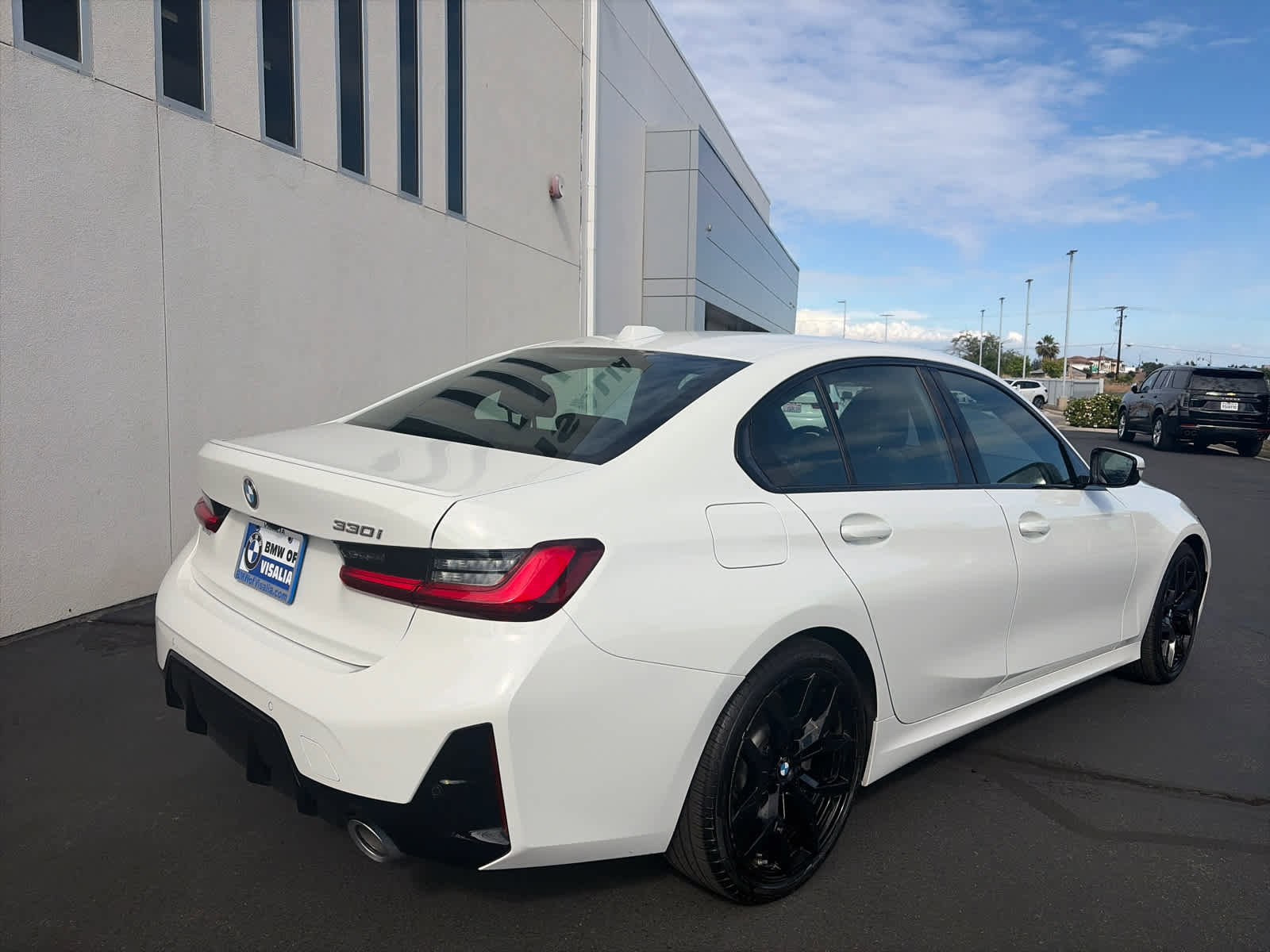 Used 2026 BMW 330i Sedan RWD image 5