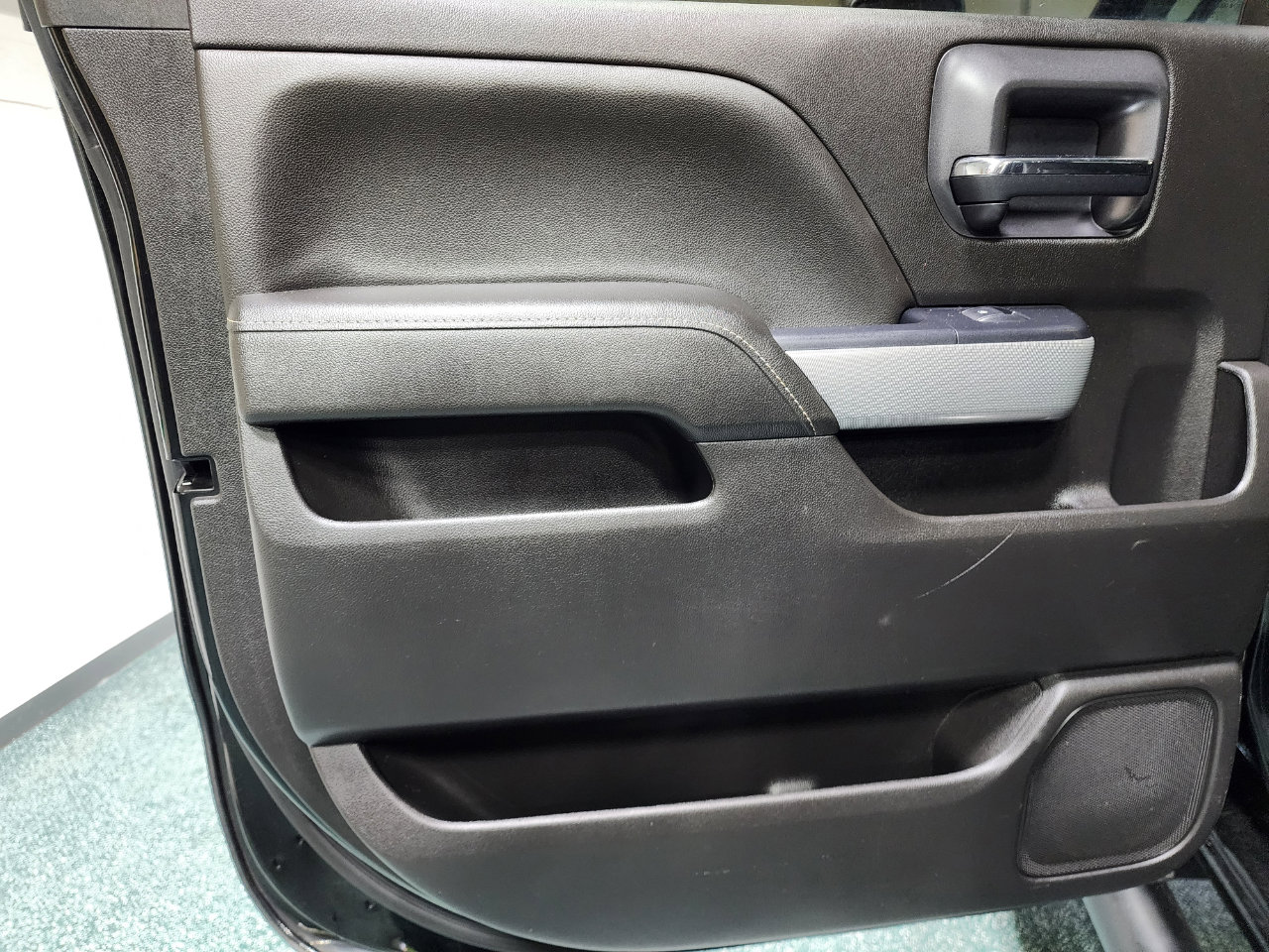 Used 2019 Chevrolet Silverado 2500 LTZ w/ Duramax Plus Package image 21