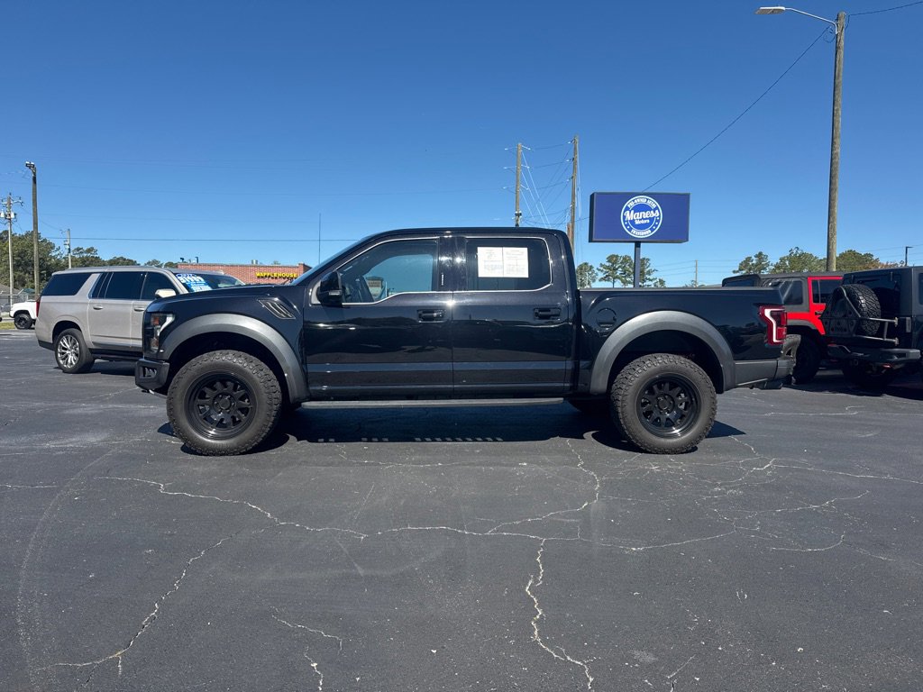 Used 2019 Ford F150 Raptor w/ Equipment Group 802A Luxury AWD/4WD image 2