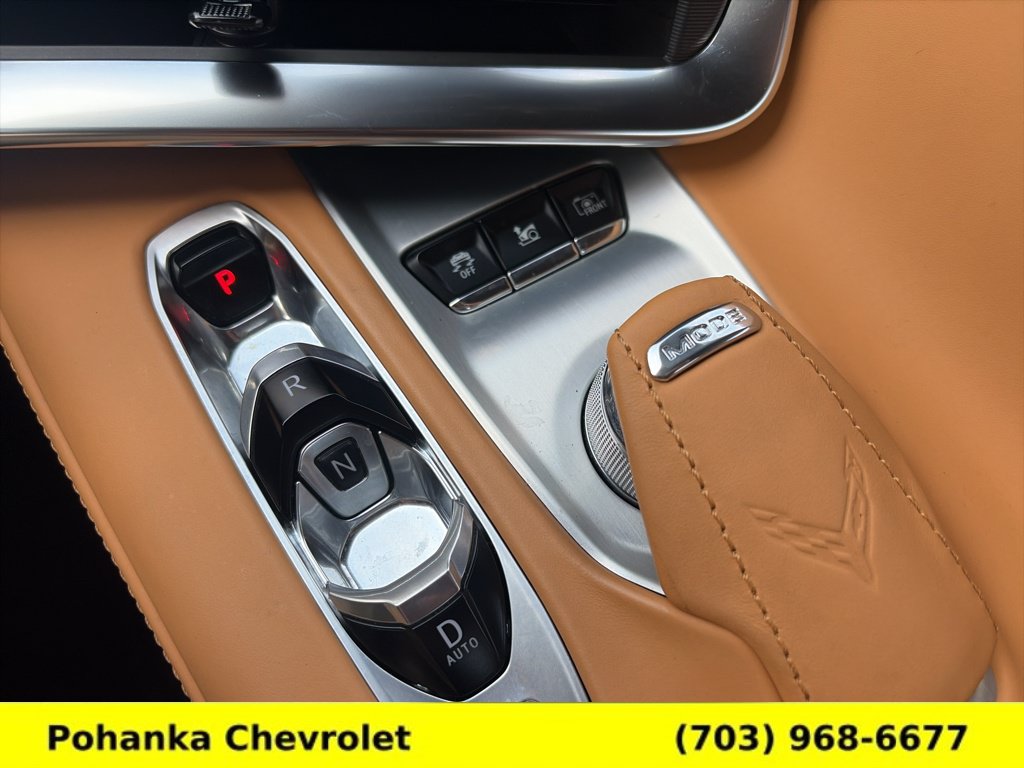 Used 2021 Chevrolet Corvette Stingray Premium Conv w/ Z51 Performance Package RWD image 16