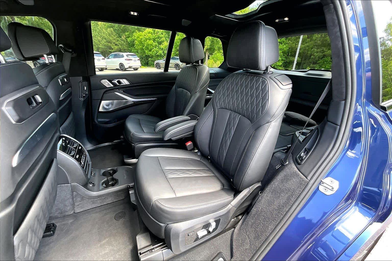 Certified 2024 BMW ALPINA XB7 AWD/4WD image 21
