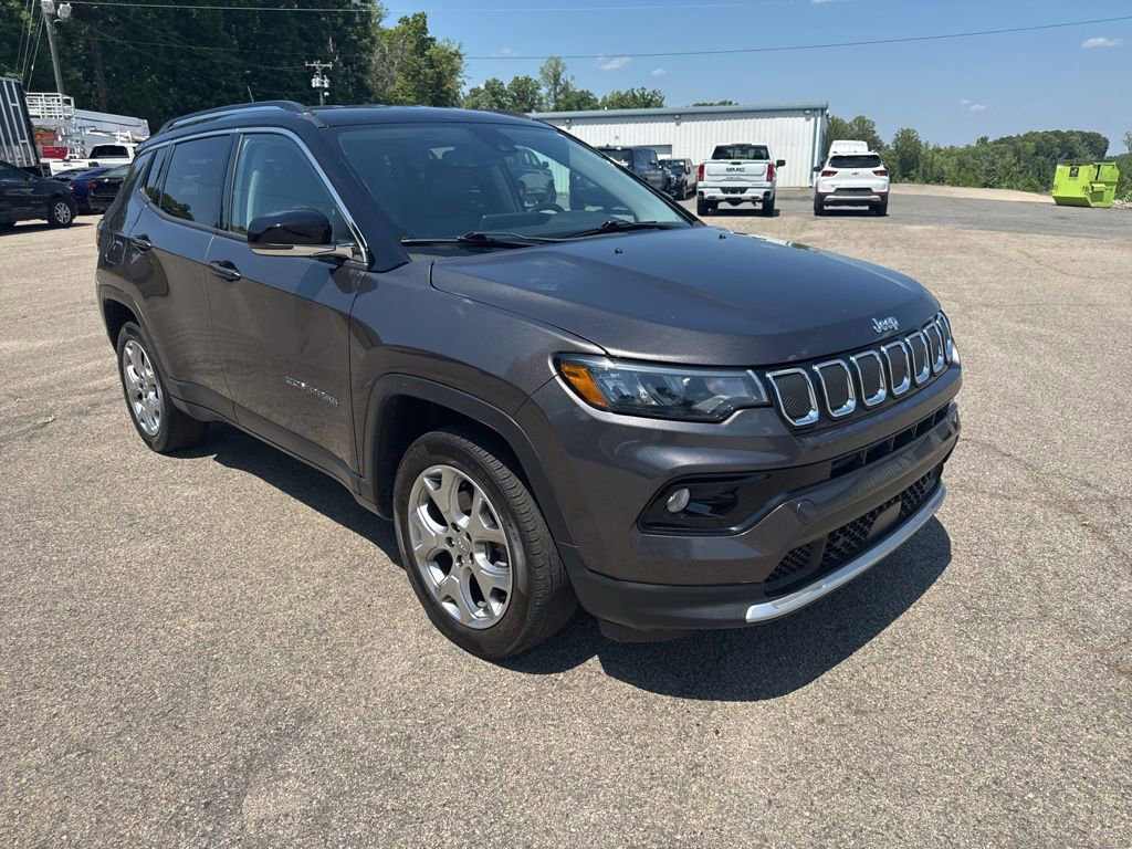 Used 2022 Jeep Compass Limited AWD/4WD image 6