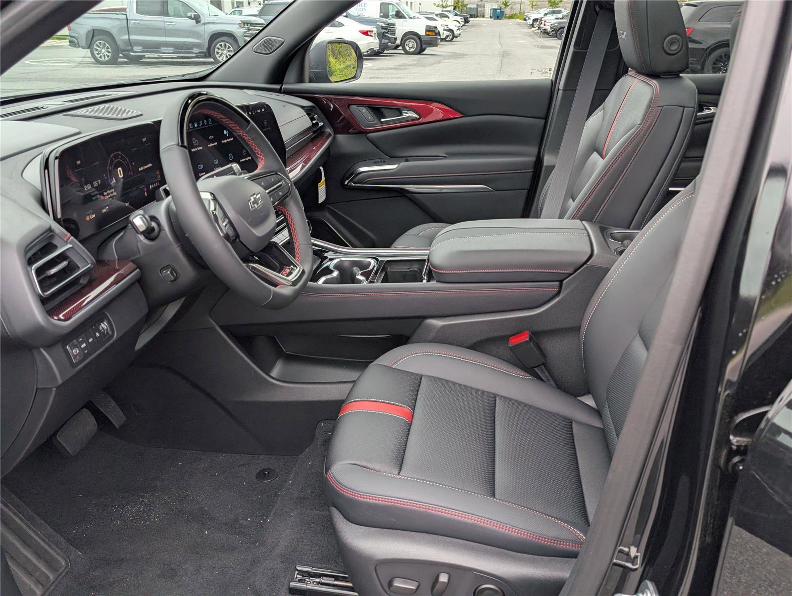 New 2026 Chevrolet Traverse RS AWD/4WD image 14