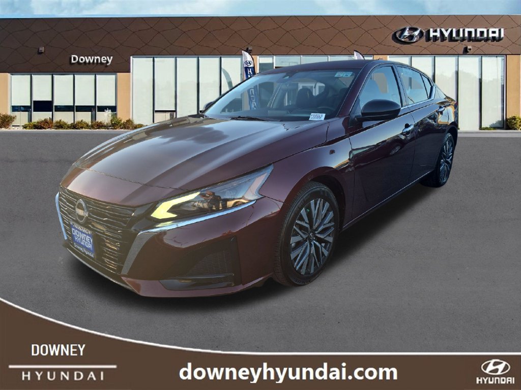 Used 2025 Nissan Altima 2.5 SV FWD 360° Tour