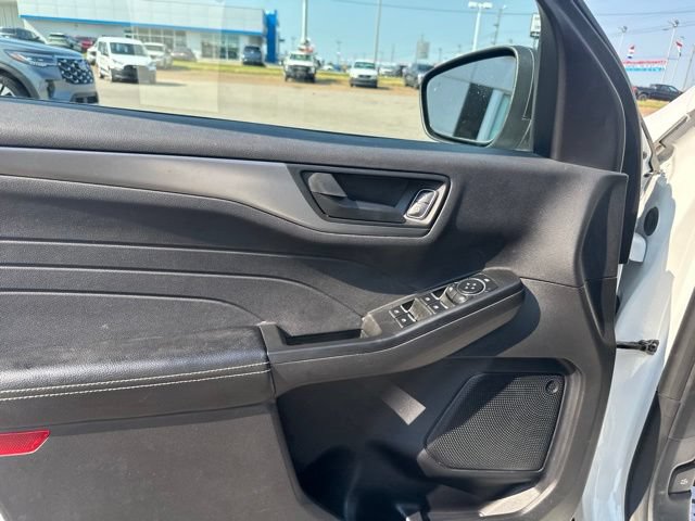 Used 2023 Ford Escape Active FWD image 35
