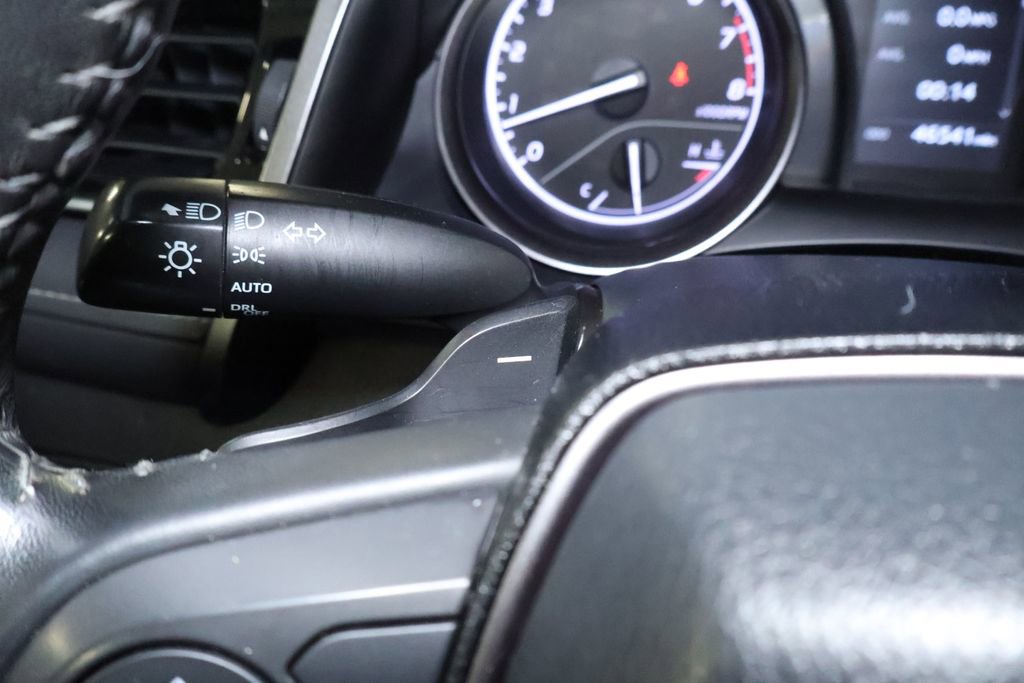 Used 2023 Toyota Camry SE image 20