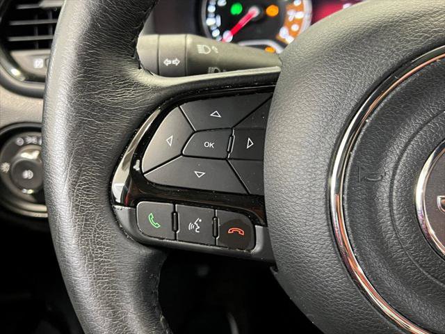 Certified 2022 Jeep Renegade Altitude w/ Sun/Sound Group image 40