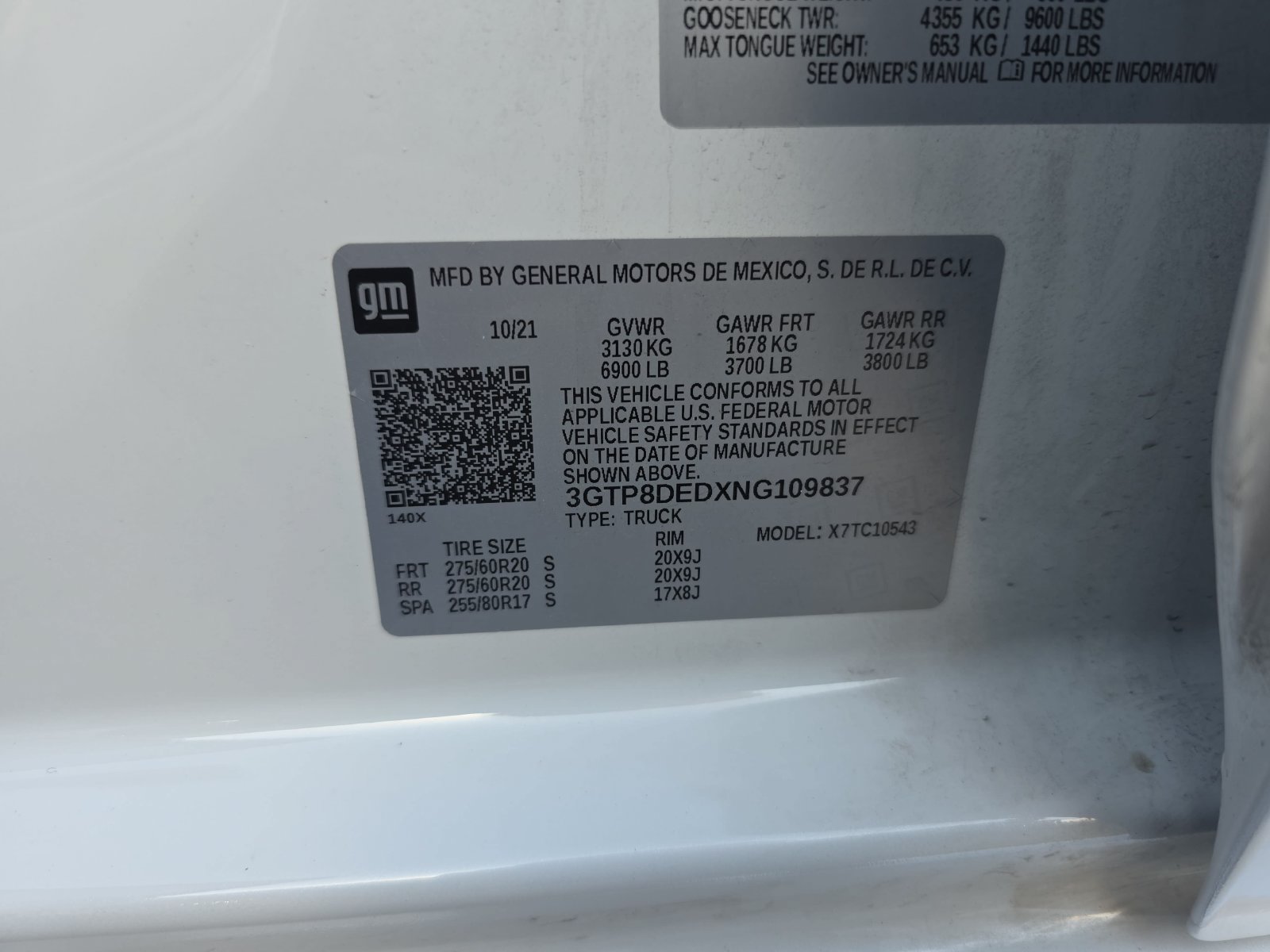 Used 2022 GMC Sierra 1500 SLT RWD image 32