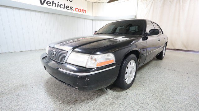 Used 2004 Mercury Grand Marquis LS RWD image 2
