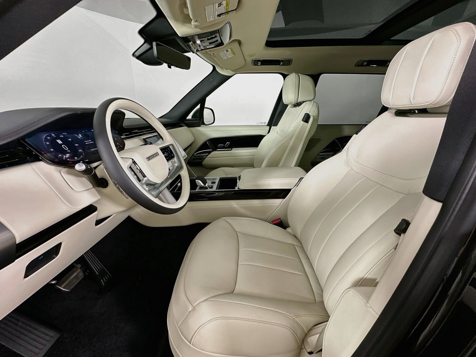New 2027 Land Rover Range Rover Long Wheelbase SE AWD/4WD image 34