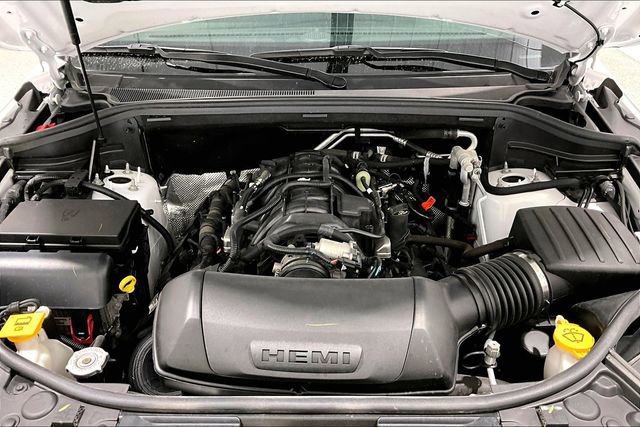Used 2025 Dodge Durango R/T image 32