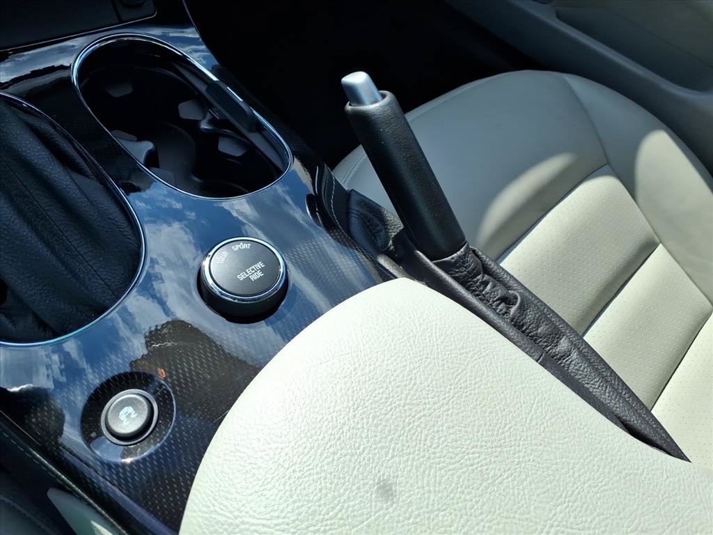 Used 2008 Chevrolet Corvette Coupe w/ Preferred Equipment Group RWD image 32