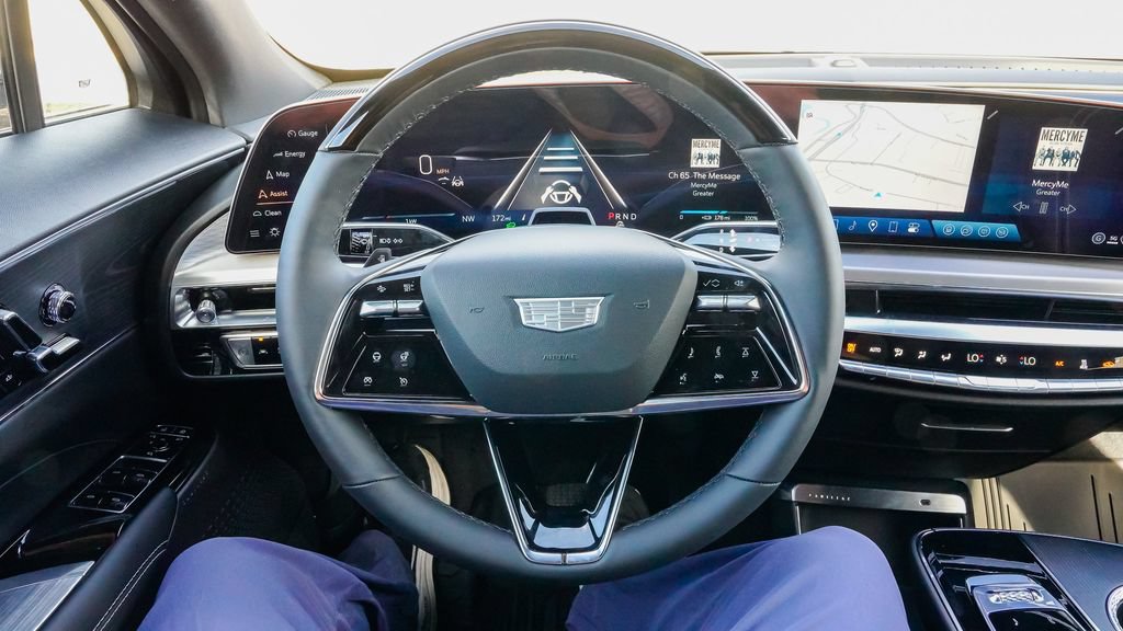 New 2026 Cadillac Lyriq Sport w/ LPO, Floor Liner Package RWD image 19