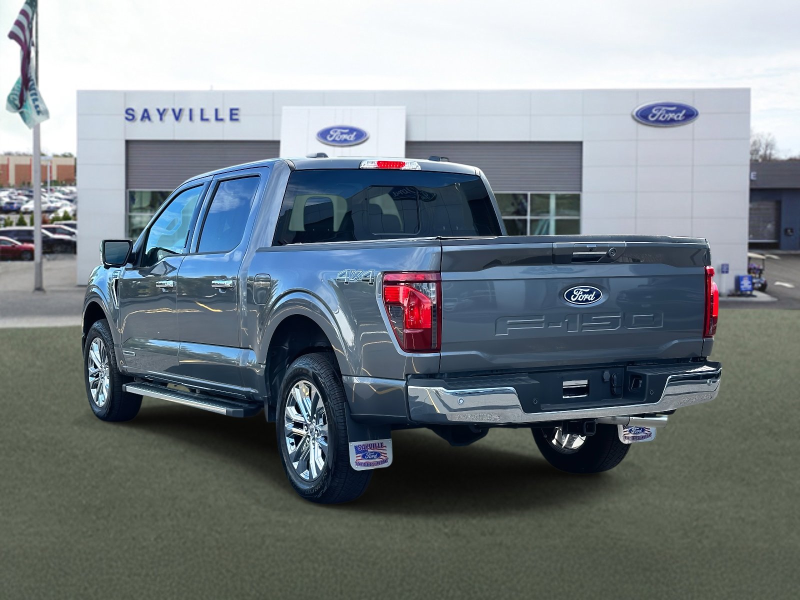 Used 2024 Ford F150 XLT w/ Equipment Group 302A MID image 4