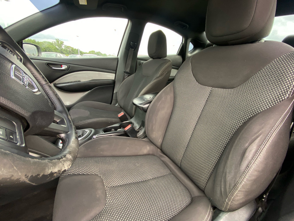 Used 2015 Dodge Dart SXT FWD image 9