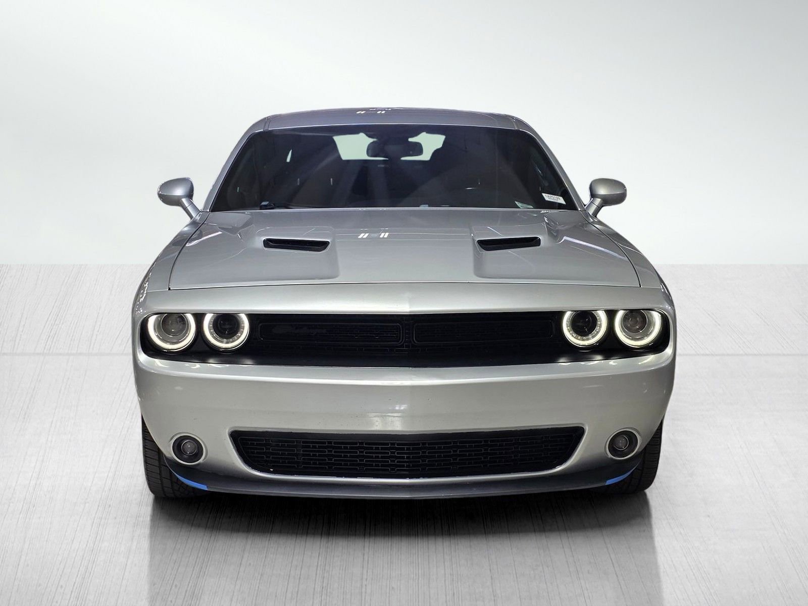 Used 2022 Dodge Challenger SXT w/ Blacktop Package image 2