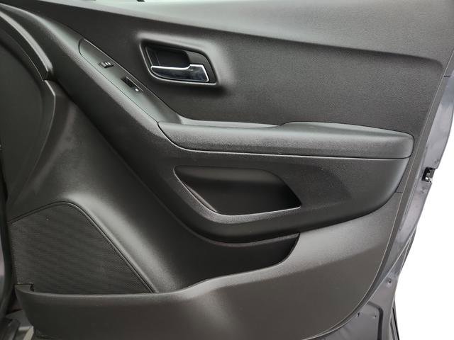 Used 2016 Chevrolet Trax LT image 25
